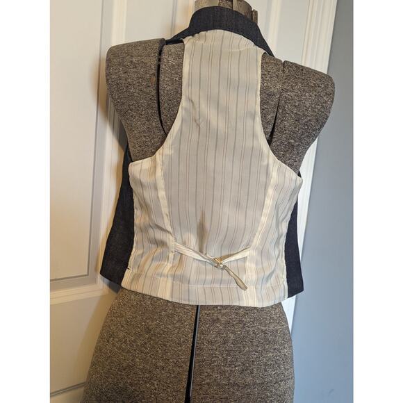 FILLMORE denim vest w pinstriped back/buckle.  Size Medium. Vintage - Picture 5 of 16